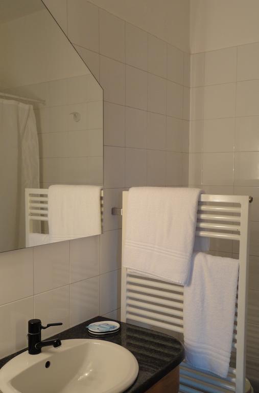 Cravero Rooms Caltignaga ห้อง รูปภาพ