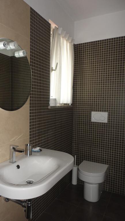 Cravero Rooms Caltignaga ห้อง รูปภาพ