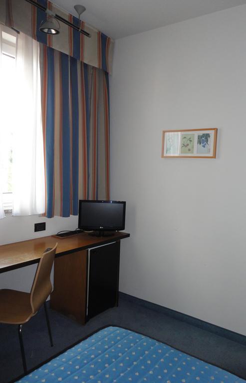 Cravero Rooms Caltignaga ห้อง รูปภาพ