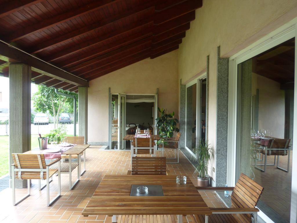 Cravero Rooms Caltignaga ภายนอก รูปภาพ